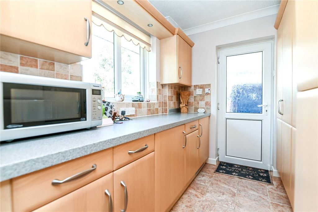 Property photo 3 of 23 Picture No. 05