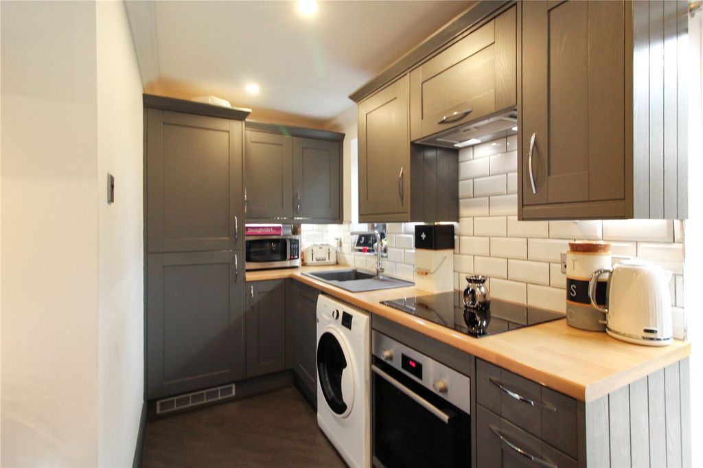 Property photo 3 of 11 Picture No. 04