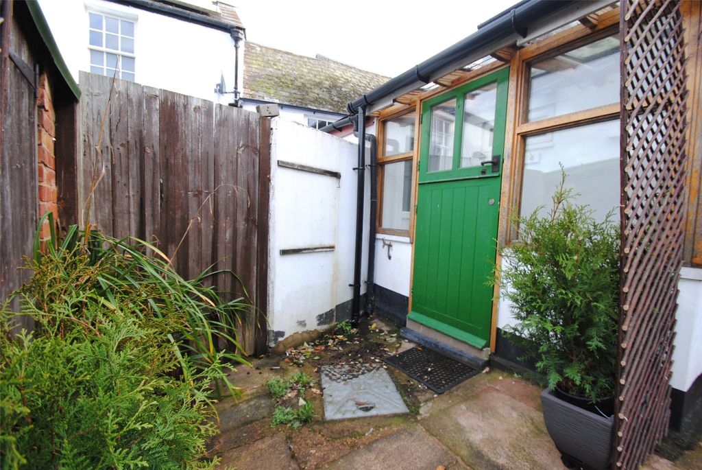 Property photo 2 of 10 2 - Picture No. 13