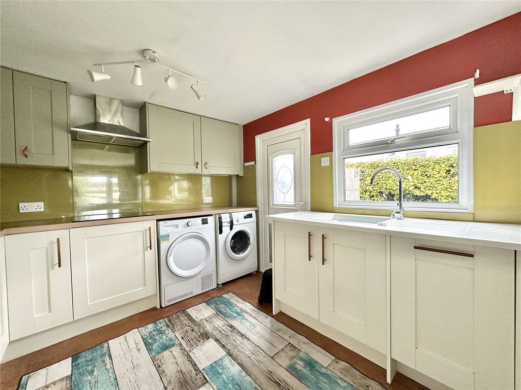 Property photo 3 of 20 Picture No. 06