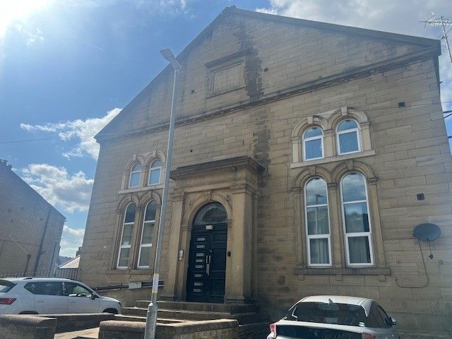 Property photo 1 of 10