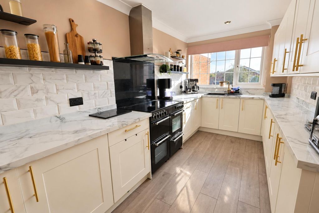 Property photo 2 of 22 Galley Kitchen