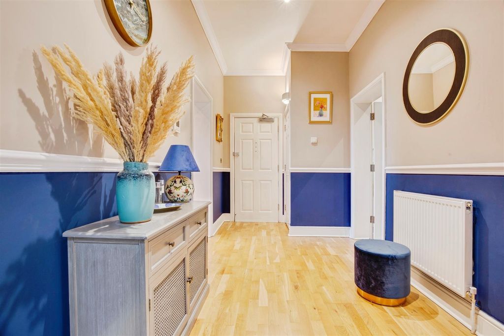 Property photo 2 of 15 842A8549Hdr.Jpg