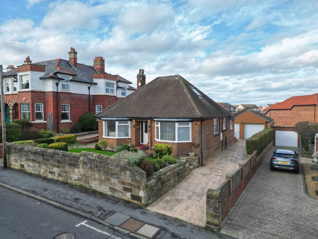 Property photo 1 of 22