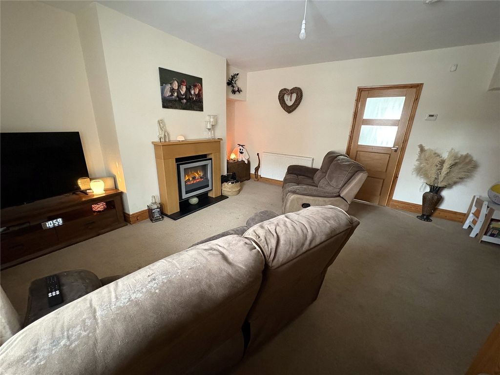 Property photo 2 of 19 Picture No. 13
