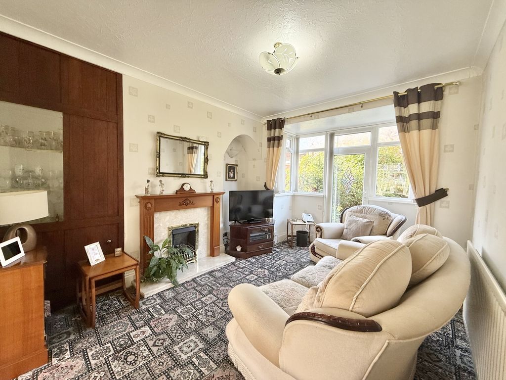 Property photo 3 of 19 Img_0183