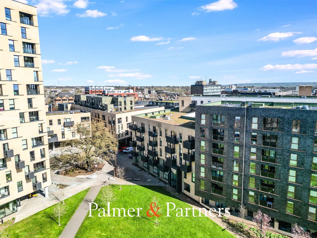 Property photo 1 of 32 Picture No. 33