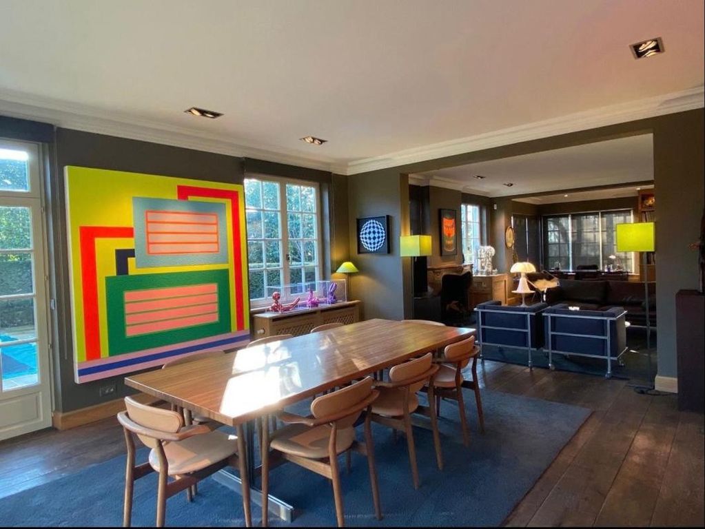 Property photo 3 of 19