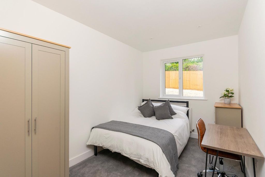 Property photo 1 of 6 dc9Ca813-551d-4Bbf-832A-988d23Fd5Adf.Jpeg