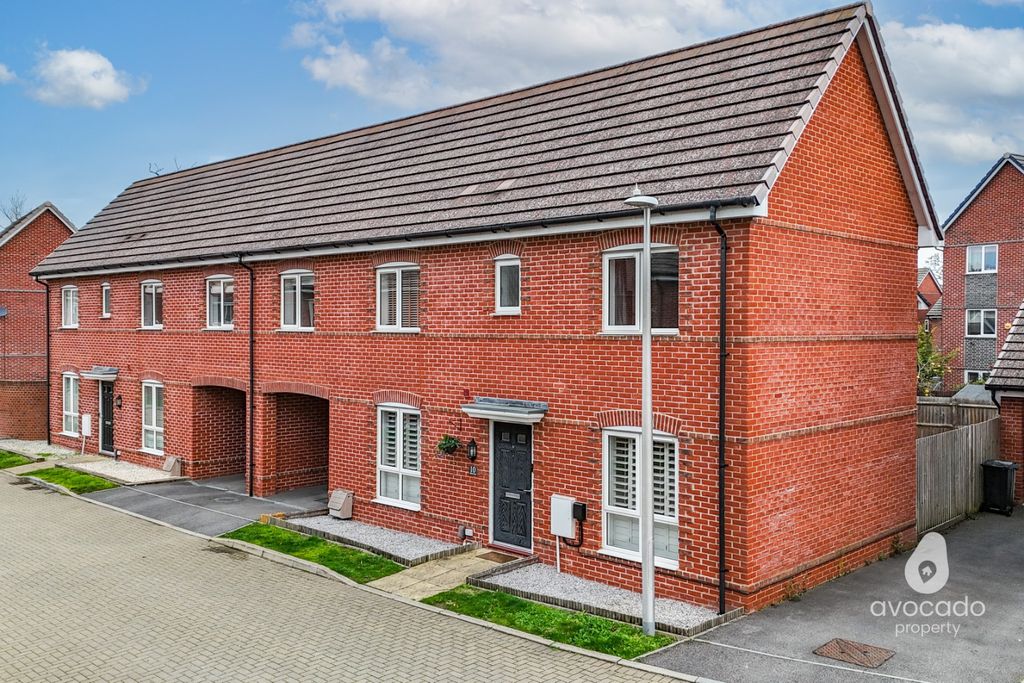 Property photo 1 of 21 4619023