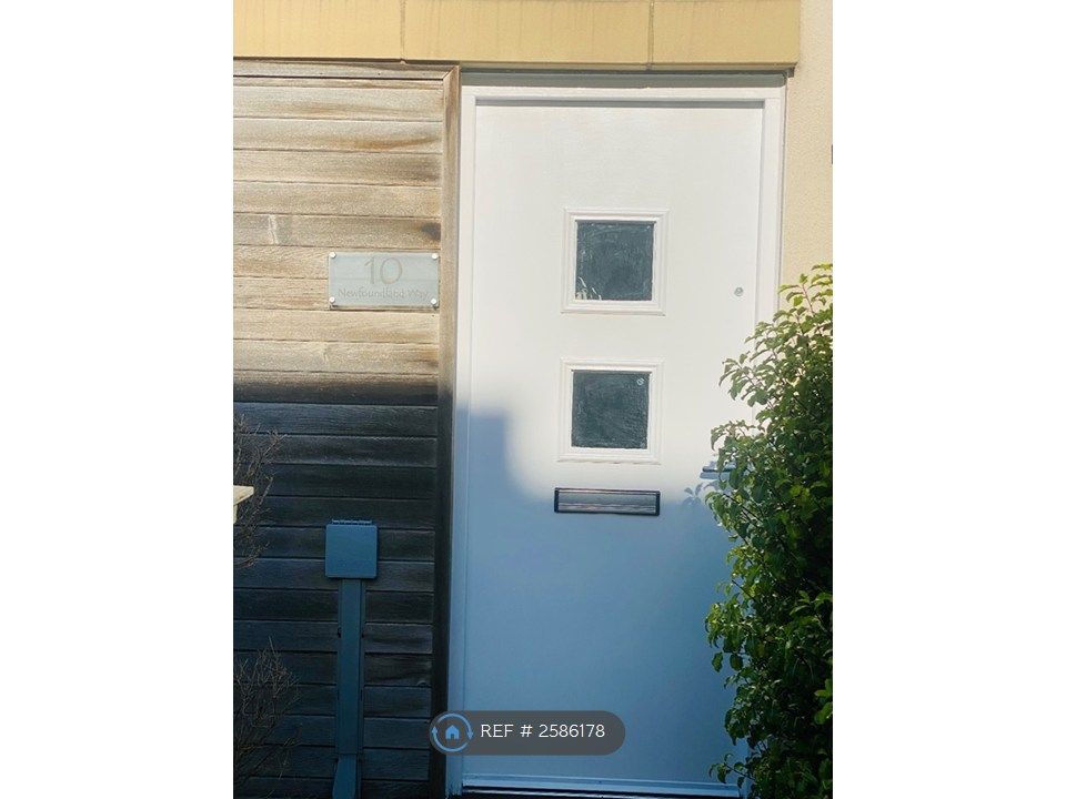 Property photo 3 of 27
