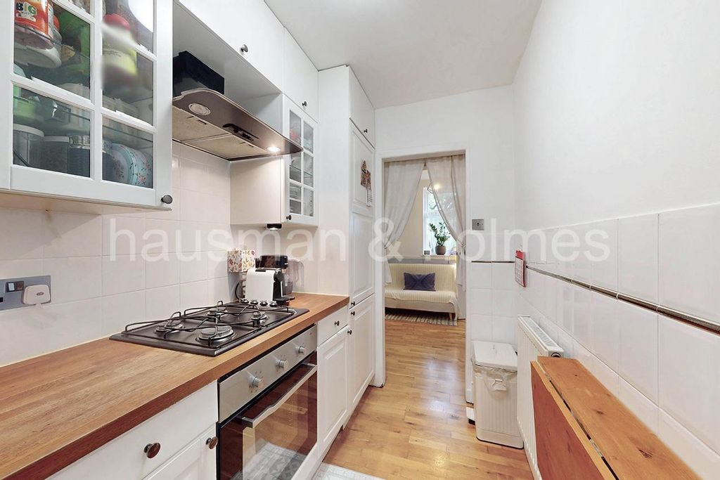 Property photo 1 of 16 W07.Jpg