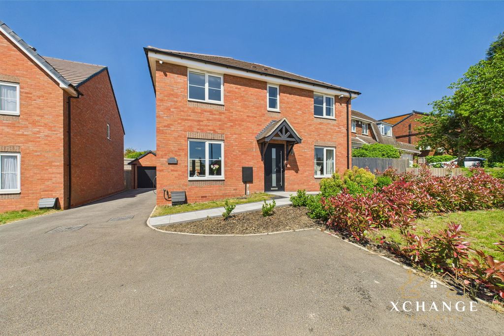 Property photo 1 of 29