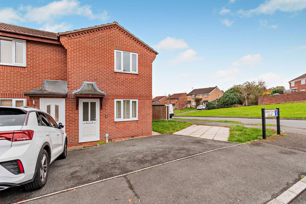 Property photo 1 of 11 8667478-Exterior03-800.Jpg