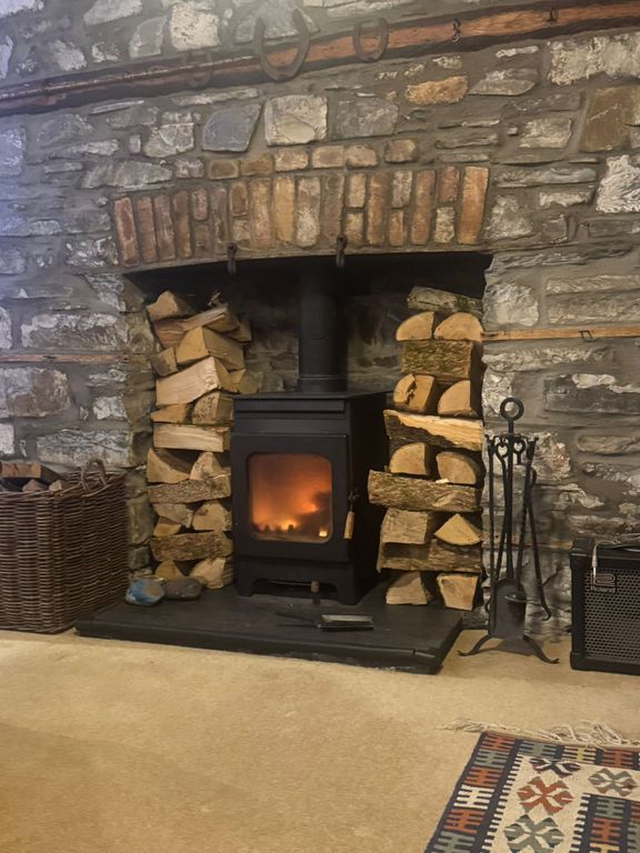 Property photo 3 of 17 Daves Pic3
