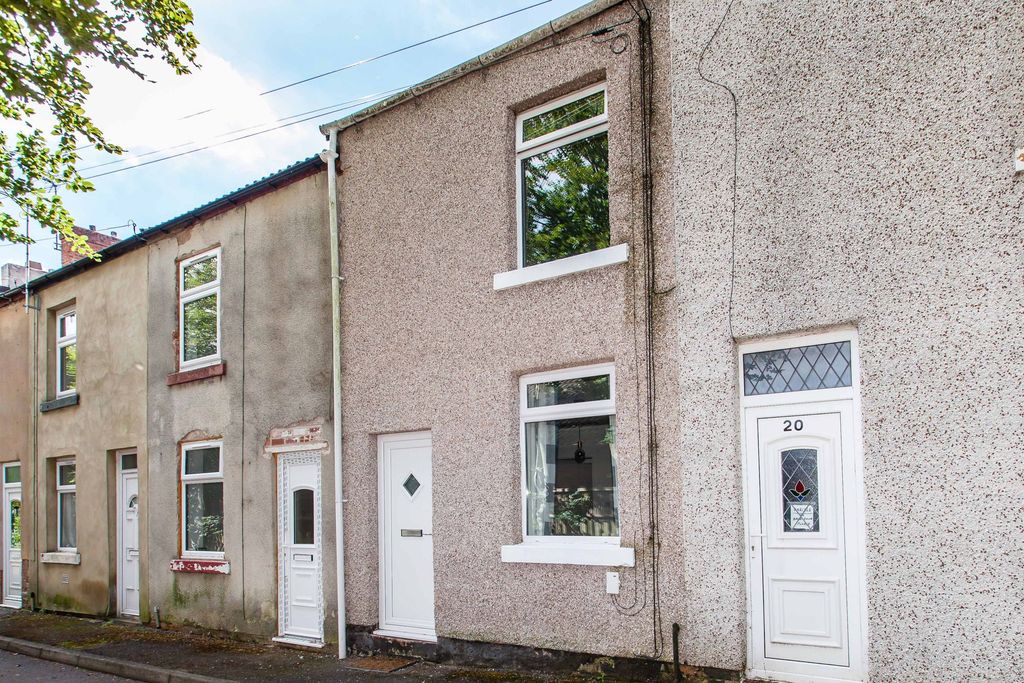 Property photo 1 of 14