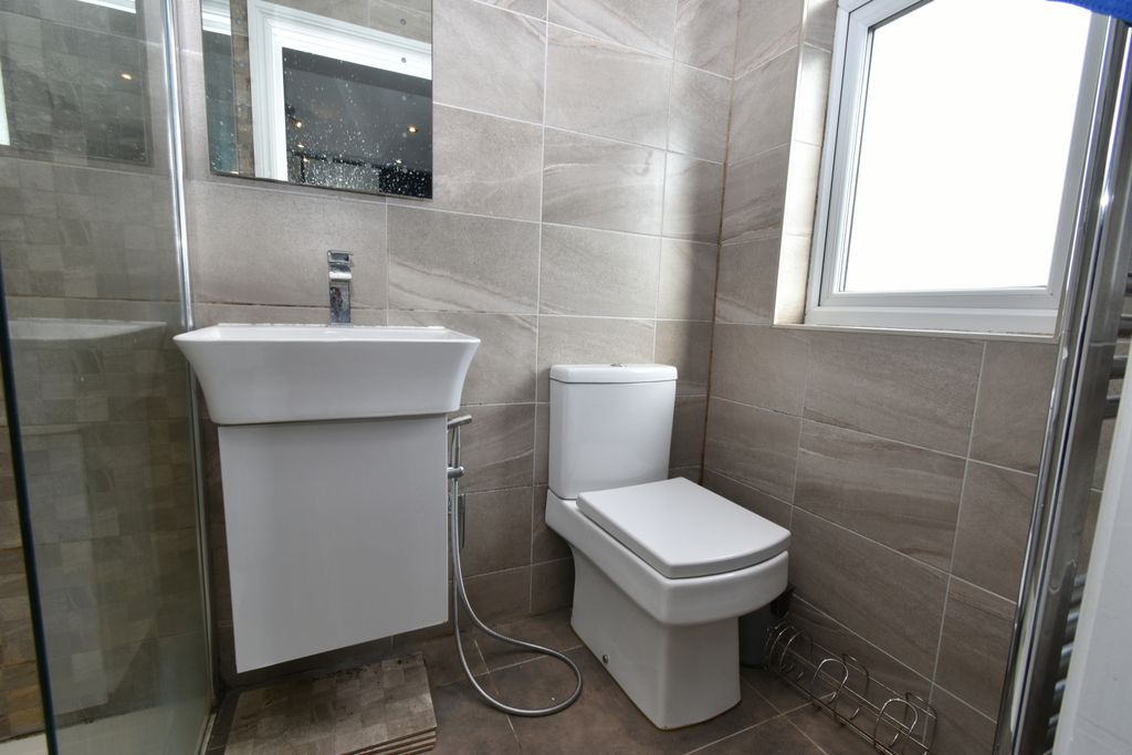 Property photo 3 of 14 Gallery