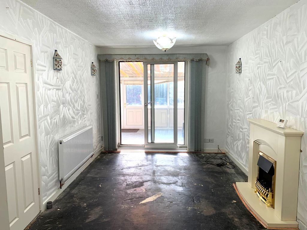 Property photo 3 of 10 d9