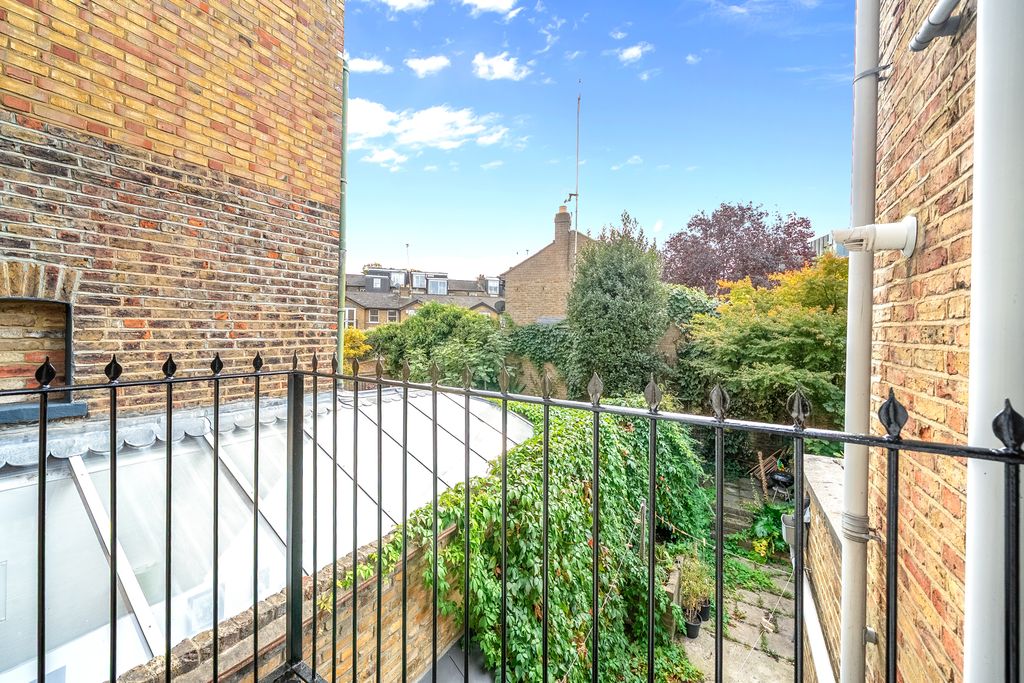 Property photo 3 of 20 Dsc05352