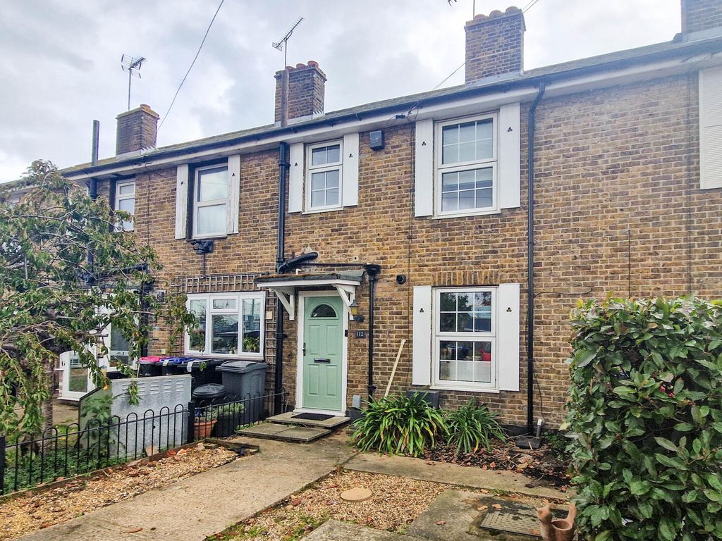 Property photo 1 of 14 Front (Exterior)