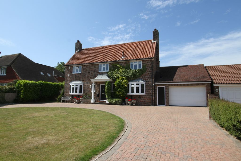 Property photo 3 of 25