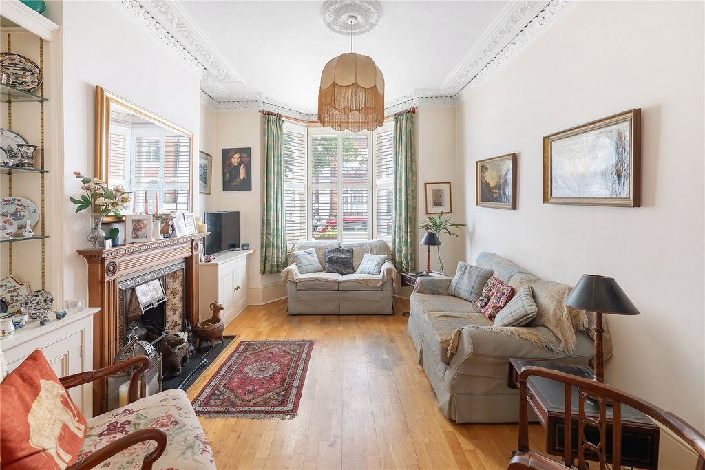 Property photo 2 of 11 Picture No. 05