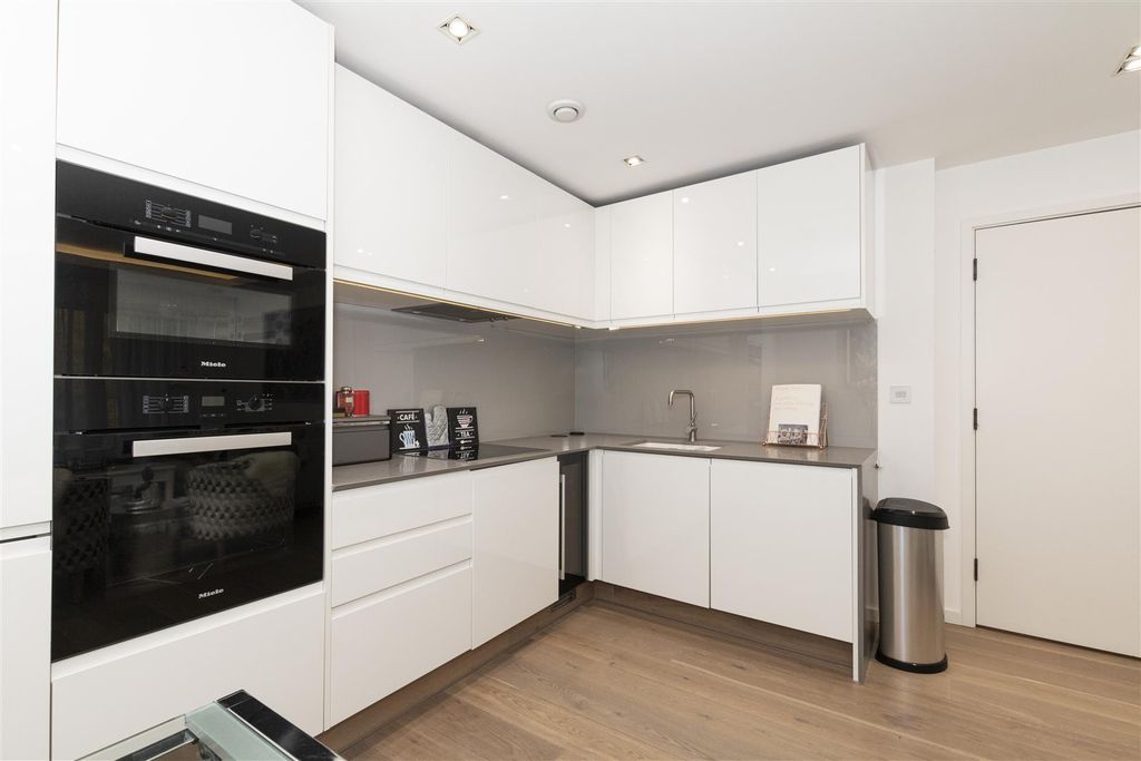 Property photo 3 of 7 Heredu1Gleqr7Kixoc0S