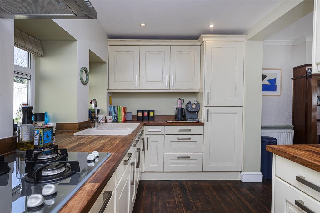 Property photo 2 of 41 Kitchen Diner