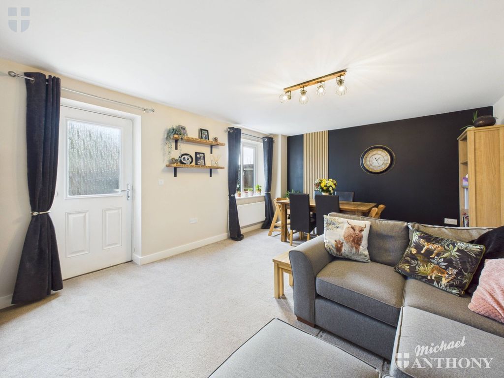 Property photo 2 of 17 8d96223A474B498d858B0F14Aec20766_80_Cam03852G0-Pr0534-Still008