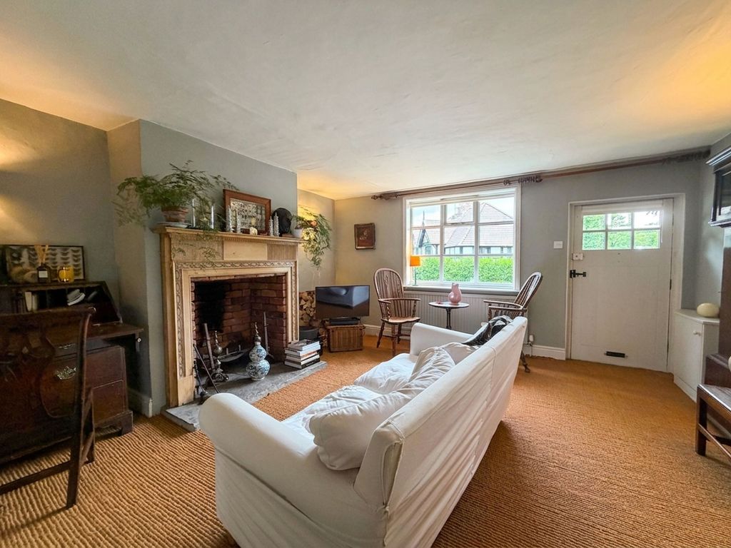 Property photo 3 of 23