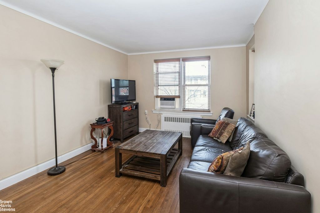 Property photo 2 of 12 <Alttext/>