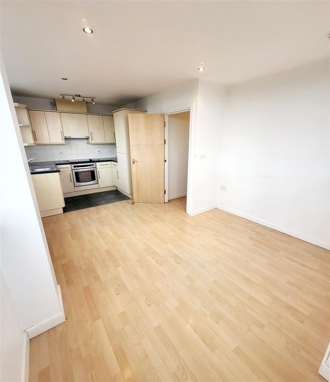 Property photo 2 of 7 1.Jpg