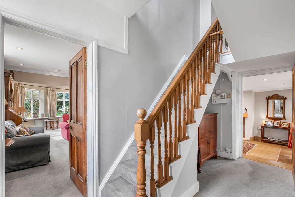 Additional image 9 of 4 bed detached house for saleGlen Road, Bingley BD16