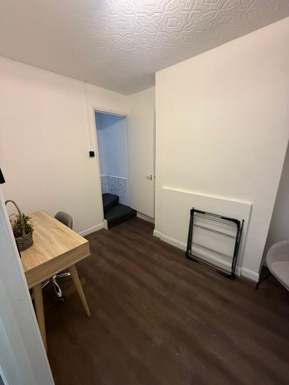 Property photo 3 of 47