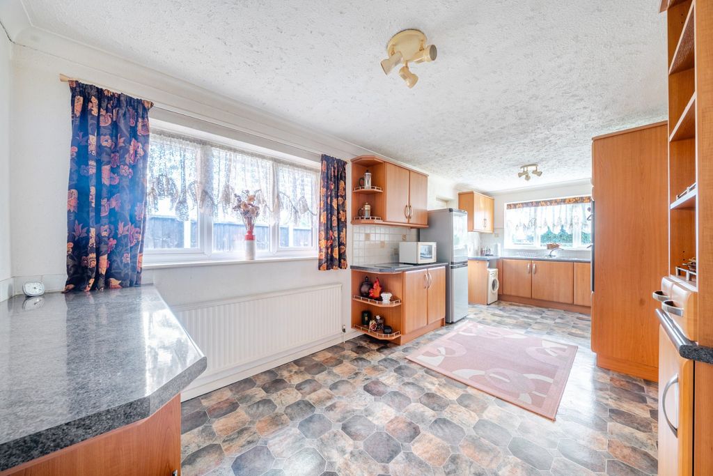 Property photo 3 of 20 Picture No. 18