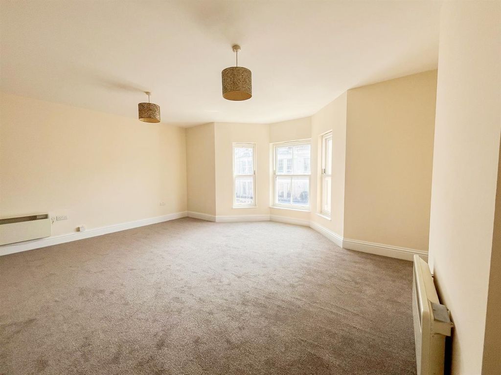 Property photo 3 of 15 Living Area