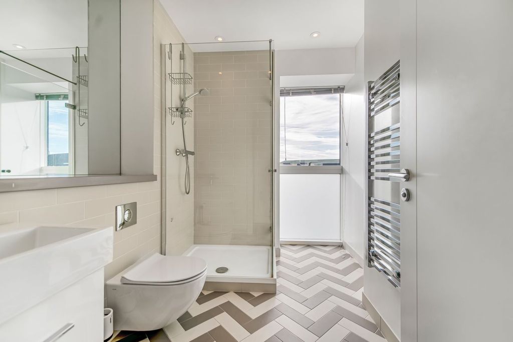 Property photo 3 of 7 Picture No. 02