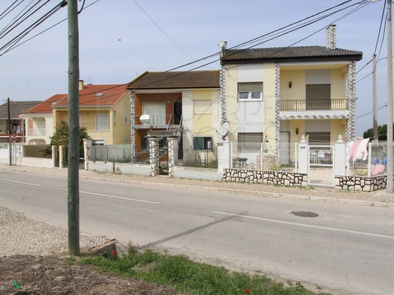 Property photo 3 of 24