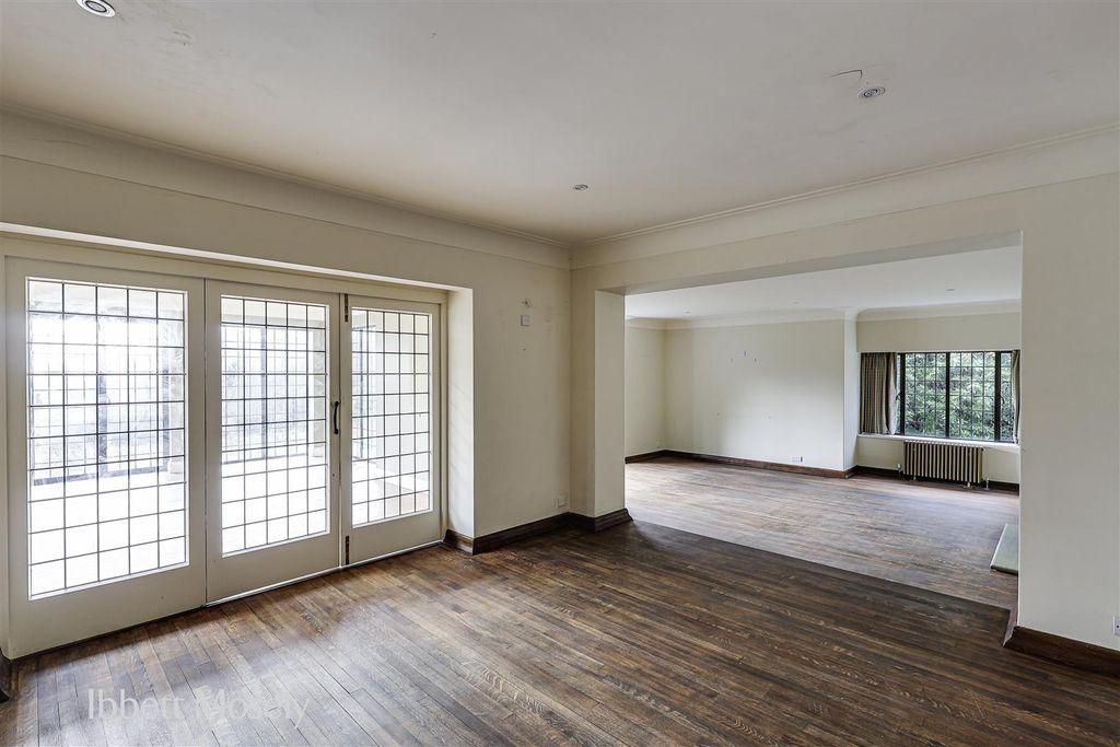 Property photo 3 of 35 1 (10).Jpg