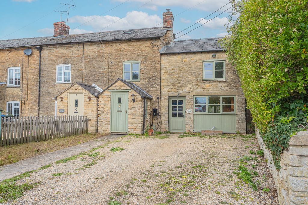 Property photo 3 of 18