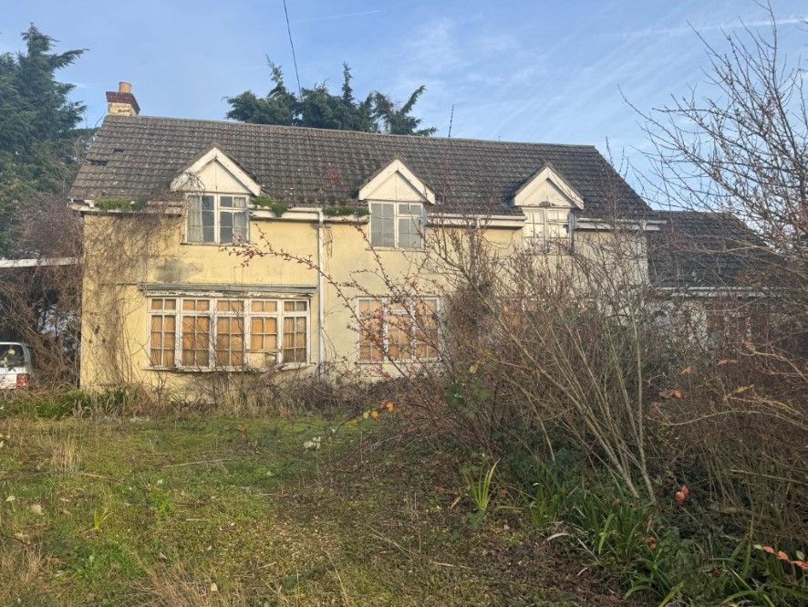 Property photo 2 of 5