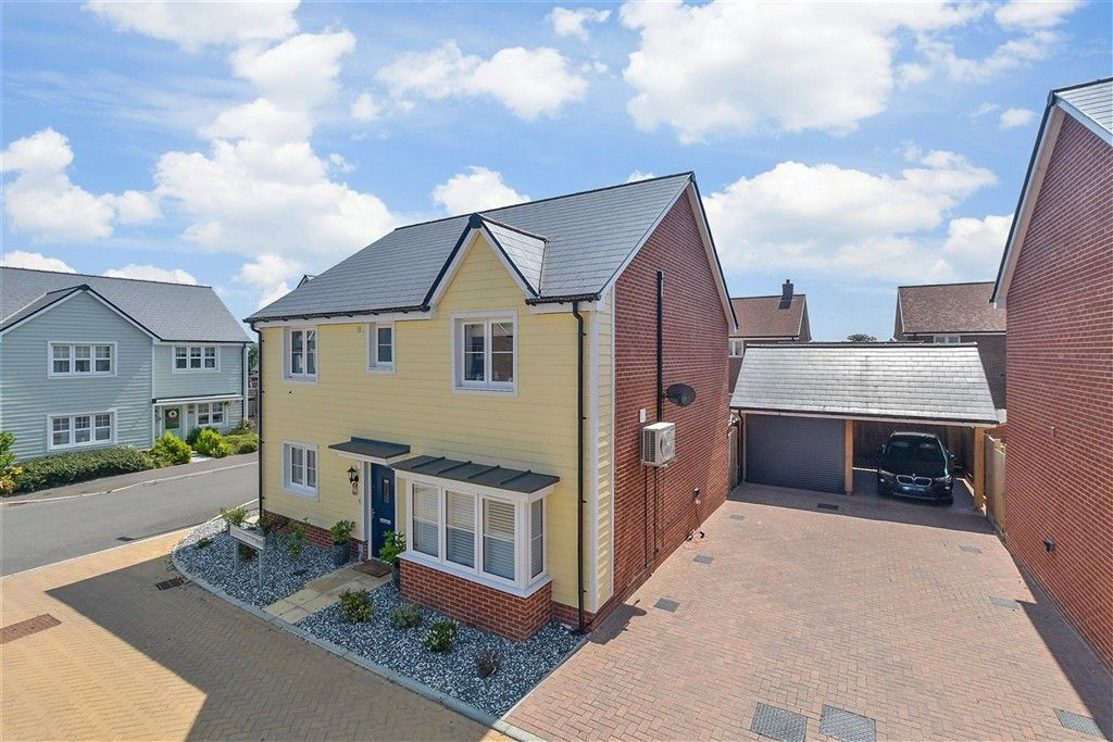 Property photo 1 of 19 External (Web)