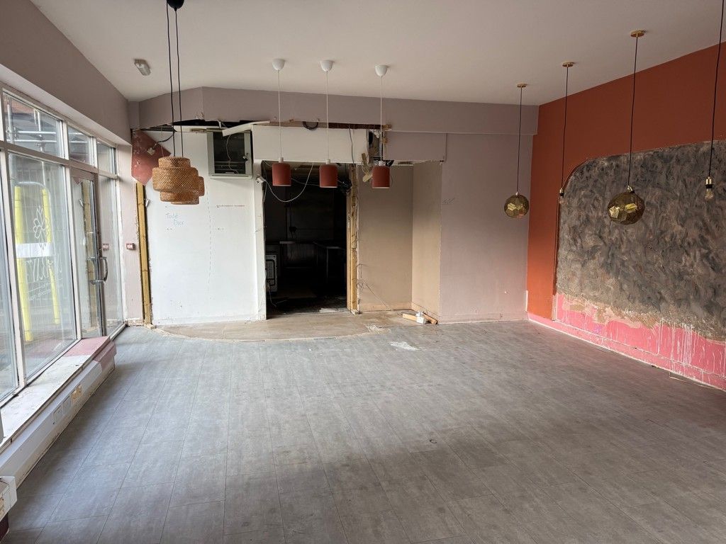 Property photo 3 of 7 Photo 1