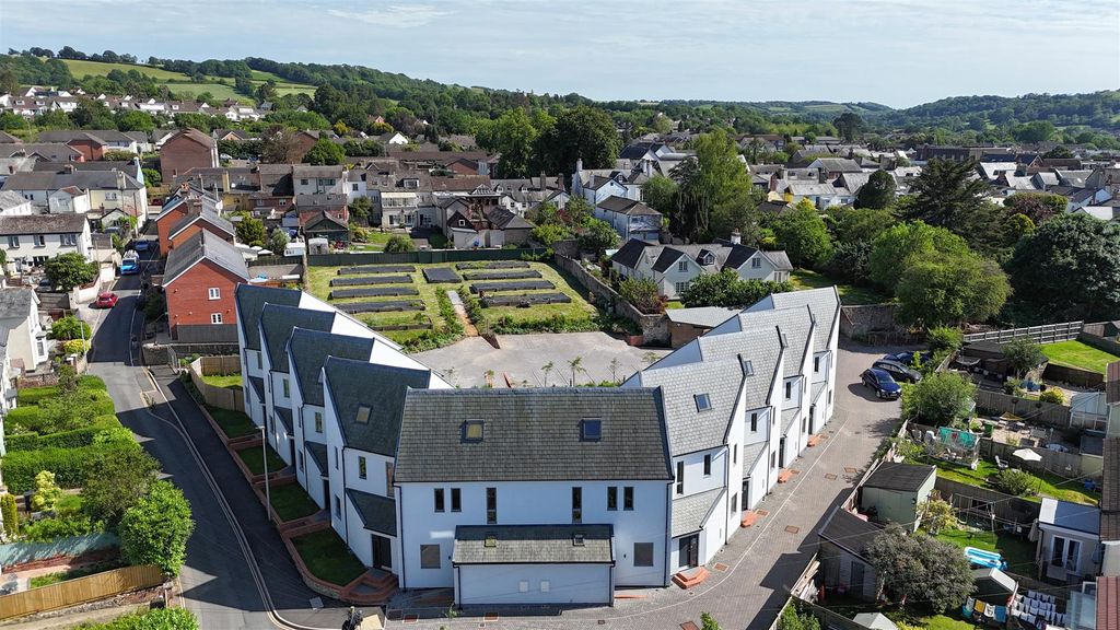 Property photo 1 of 15 Drone Image