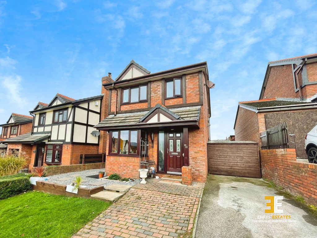 Property photo 1 of 35