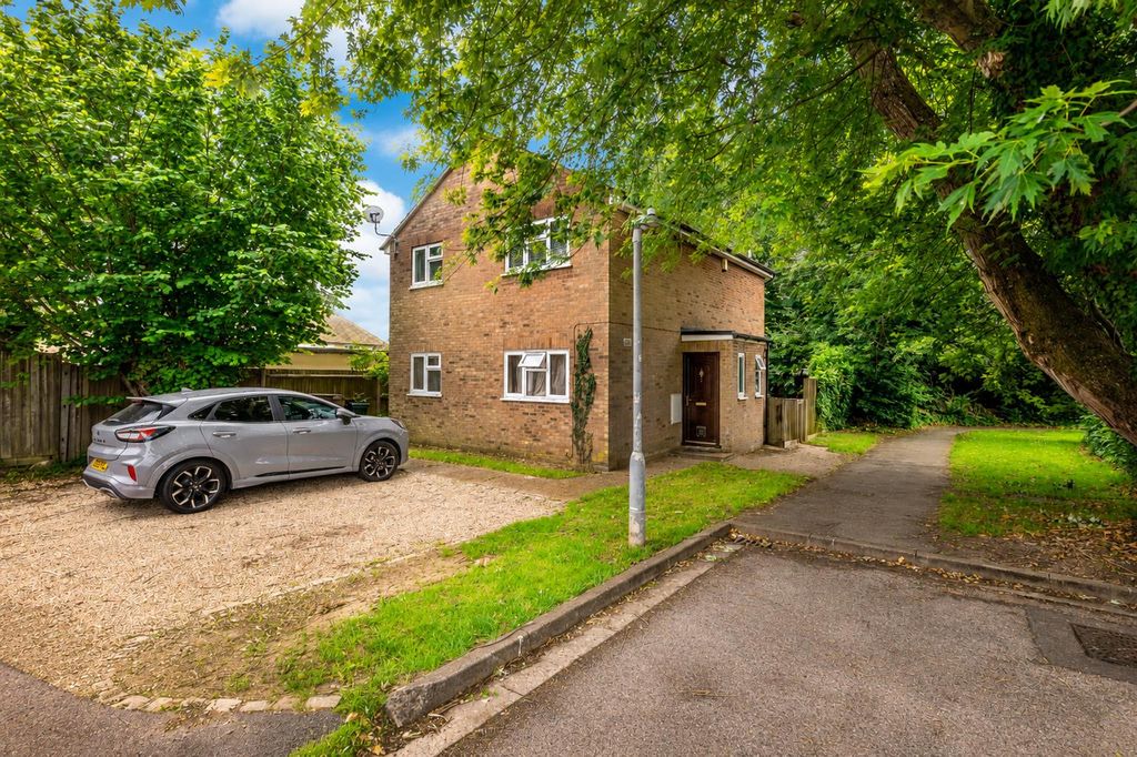 Property photo 1 of 13 External