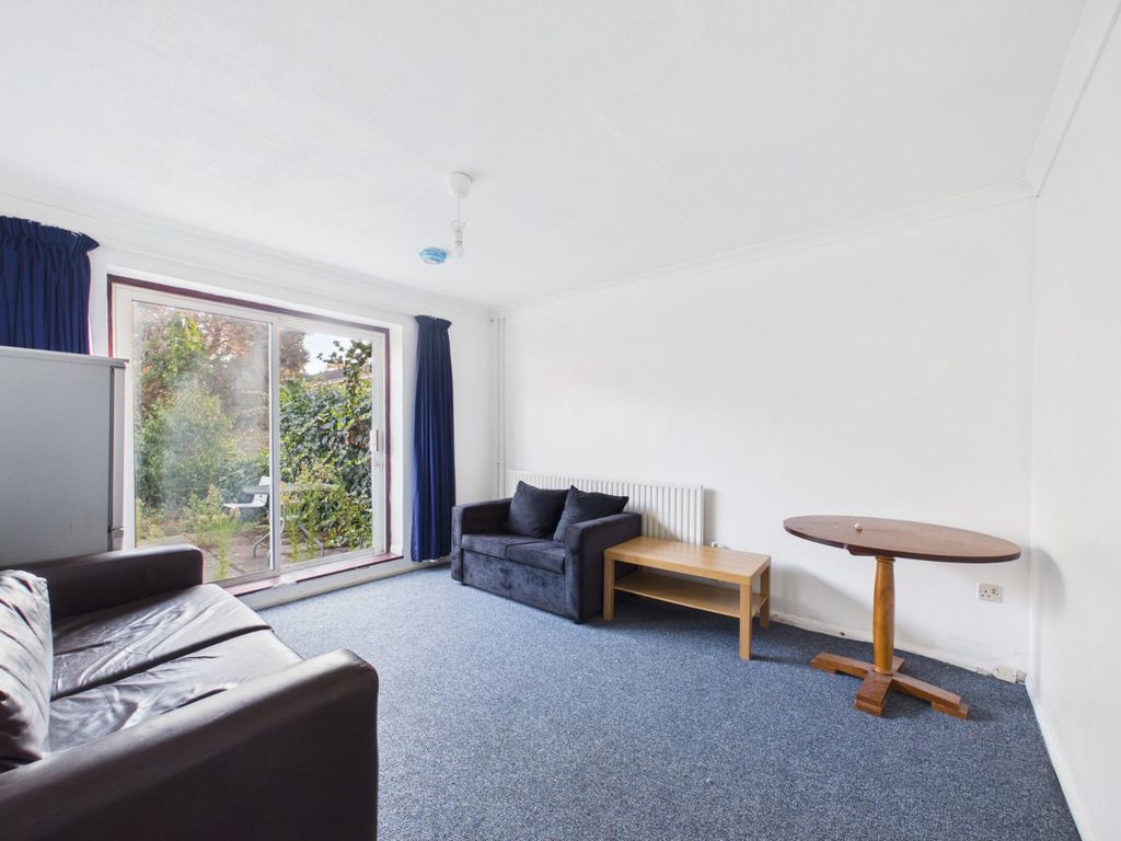Property photo 2 of 11 Picture No. 05