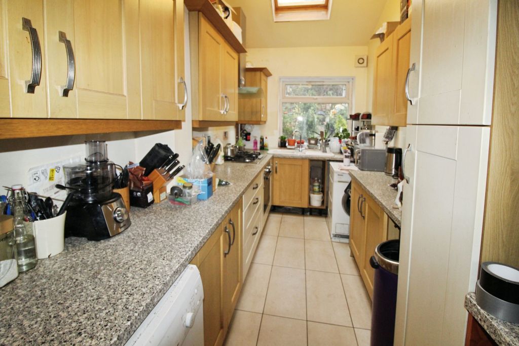 Property photo 2 of 16 20Db08Ae-Img_0162