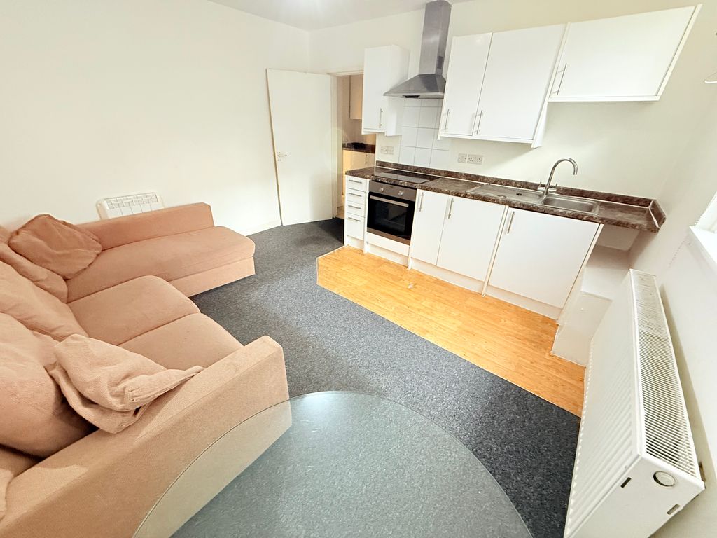 Property photo 2 of 6 Img_0773