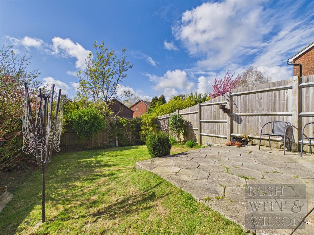 Property photo 2 of 19